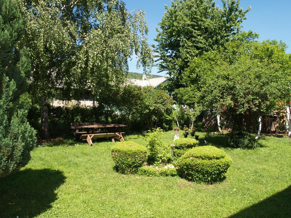 Holiday Home Nena Korenica Kamer foto