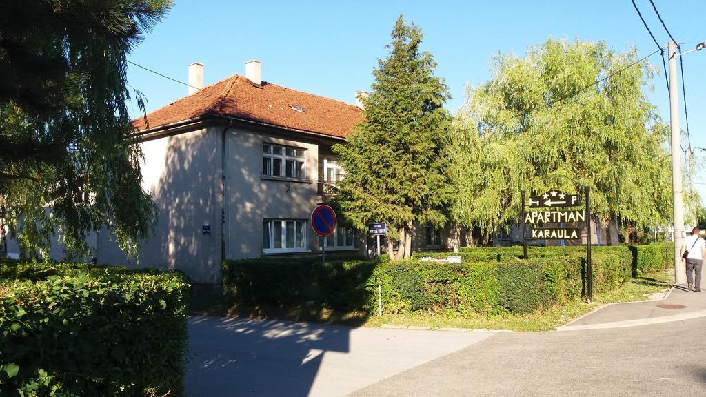 Holiday Home Nena Korenica Buitenkant foto